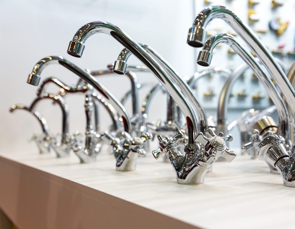 Tips for Choosing the Right Kitchen Faucet for Your Home